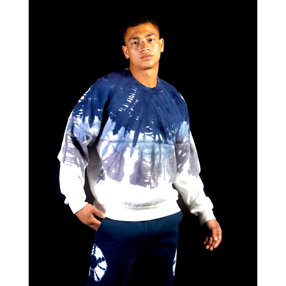 1 NWT SOLD OUT Size X-Large SOLSTICE BANDED FLEECE SWEATSHIRT Spirit Jersey